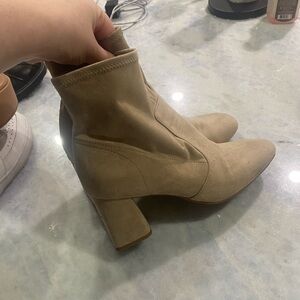 Women’s ankle sock booties